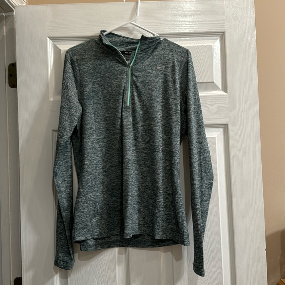 Nike Quarter Zip